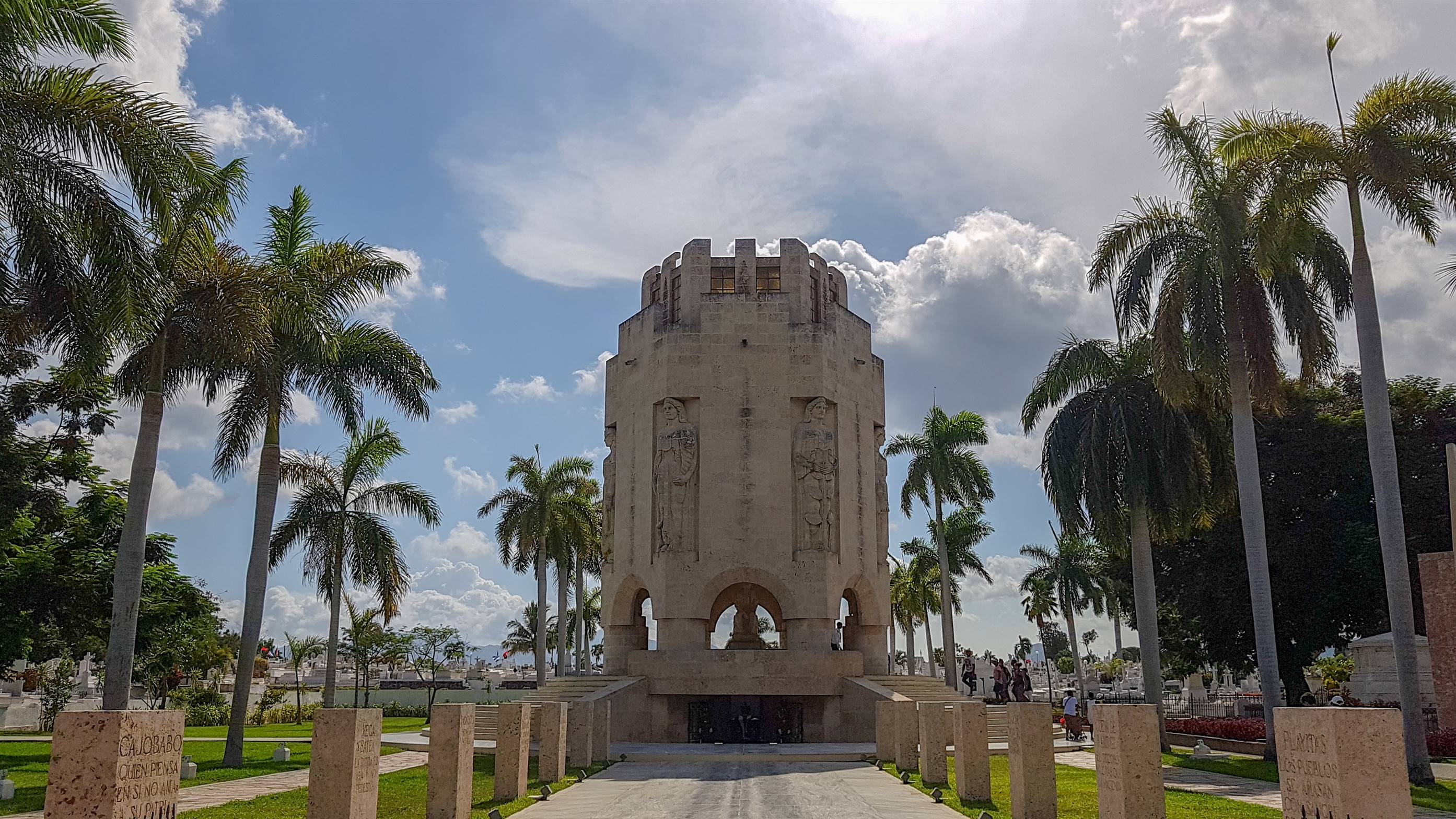 Cementerio Santa Ifigenia - Santiago de Cuba - CUBA