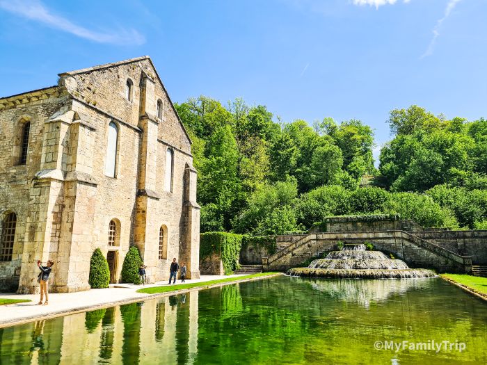 L'abbaye de fontenay - que faire en Côte d'Or avec des enfants?