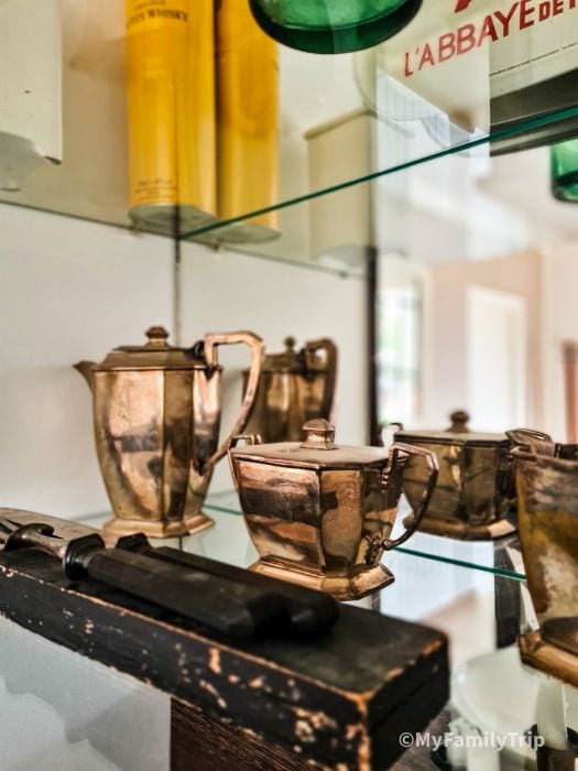 Ustensil de cuisine en cuivre vieille maison bourguignonne