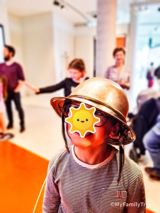 Porter un casque romain Museo Parc Alesia