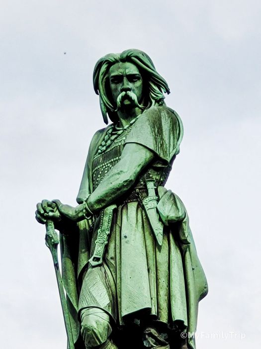 Vercingetorix - Alesia - Cote d'Or en famille